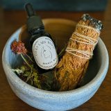 Lucky Lady Ranch Beauty Oil facial oil bottle